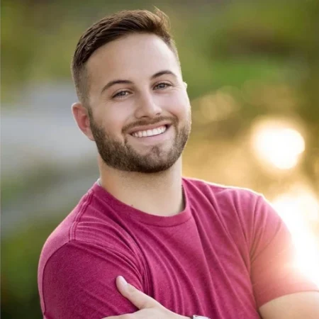 Connor Blatnick Headshot